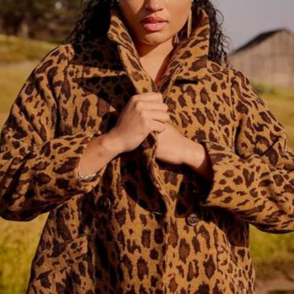 LANE BRYANT LEOPARD PRINT DOUBLE BREASTED JACQUARD COAT SIZE 18 NWT - Picture 3 of 9